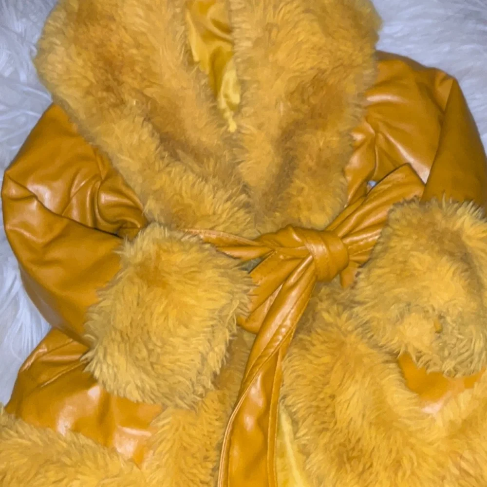 Mustard Yellow Coat - Picture 3 of 9